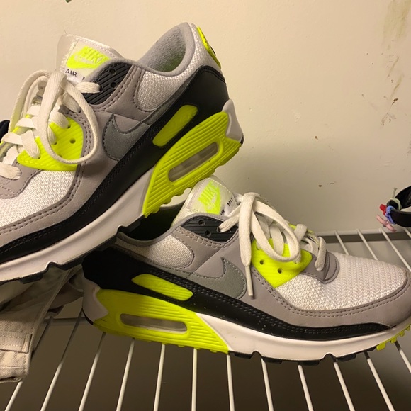 Nike Shoes - Airmax 90
